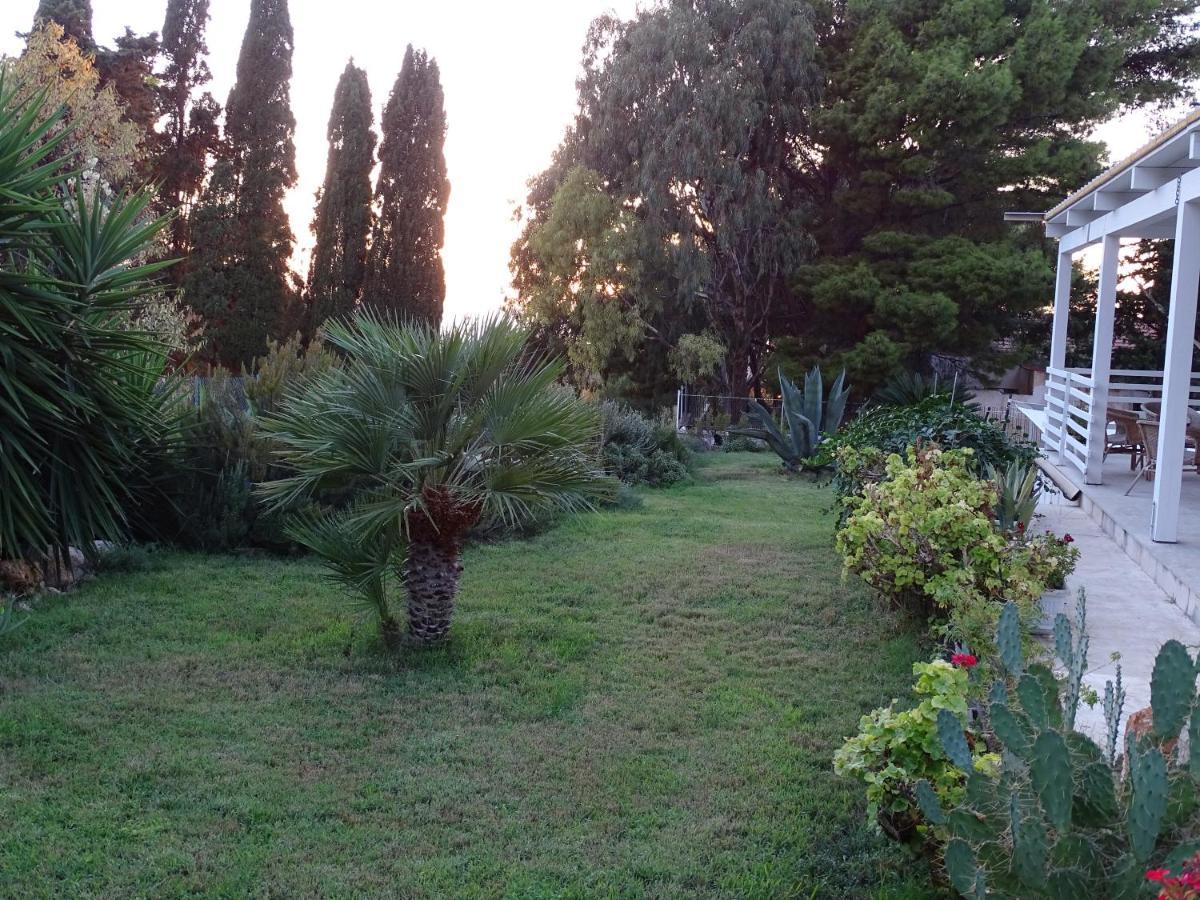 Guesthouse Anchise 38 Pizzolungo Bagian luar foto