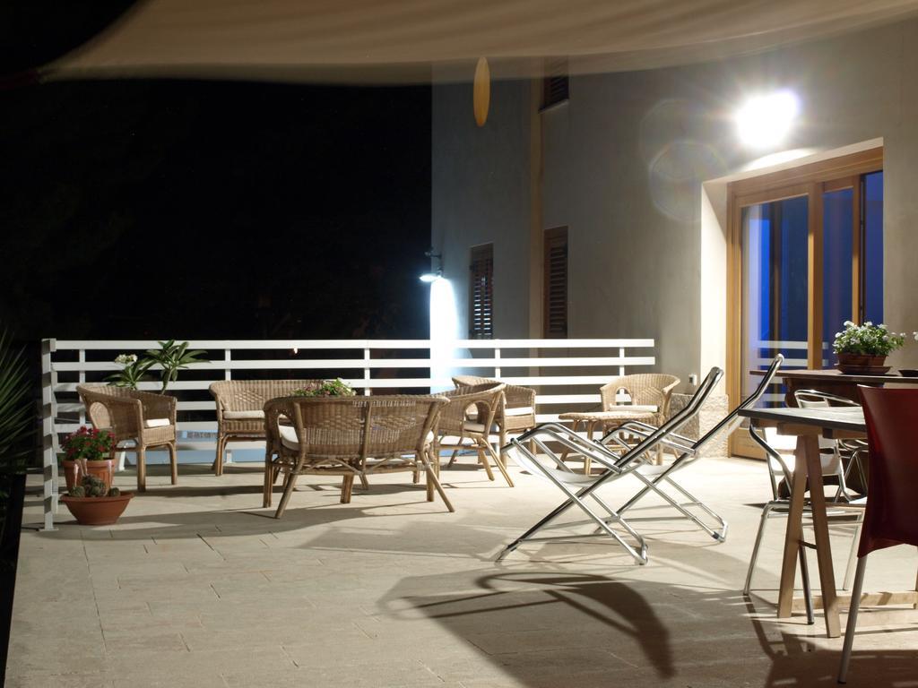 Guesthouse Anchise 38 Pizzolungo Bagian luar foto